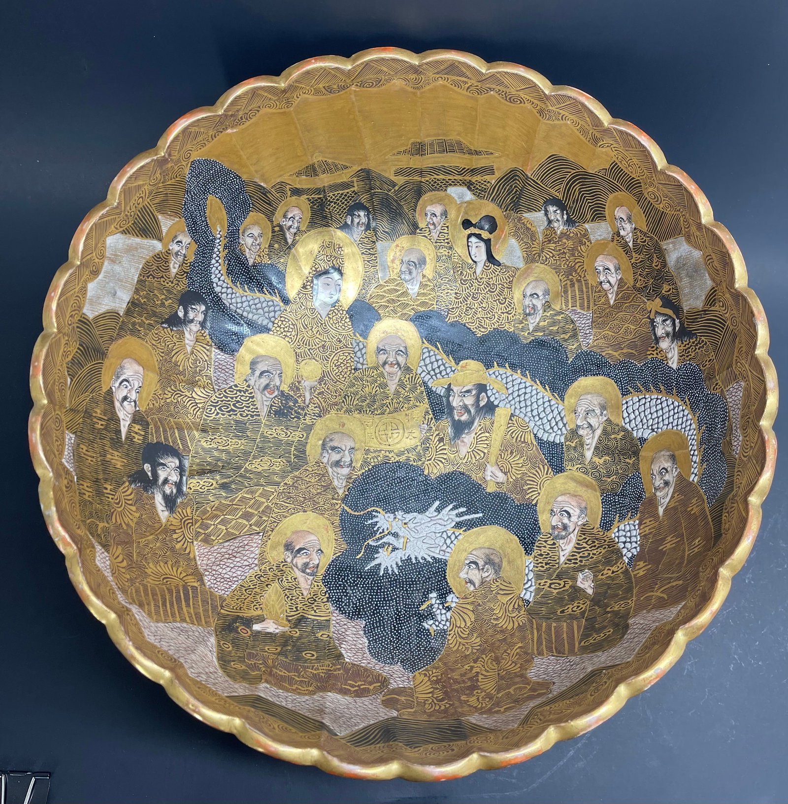 Japanese Meiji period Satsuma Bowl Signed Hododa (1 of 19)
