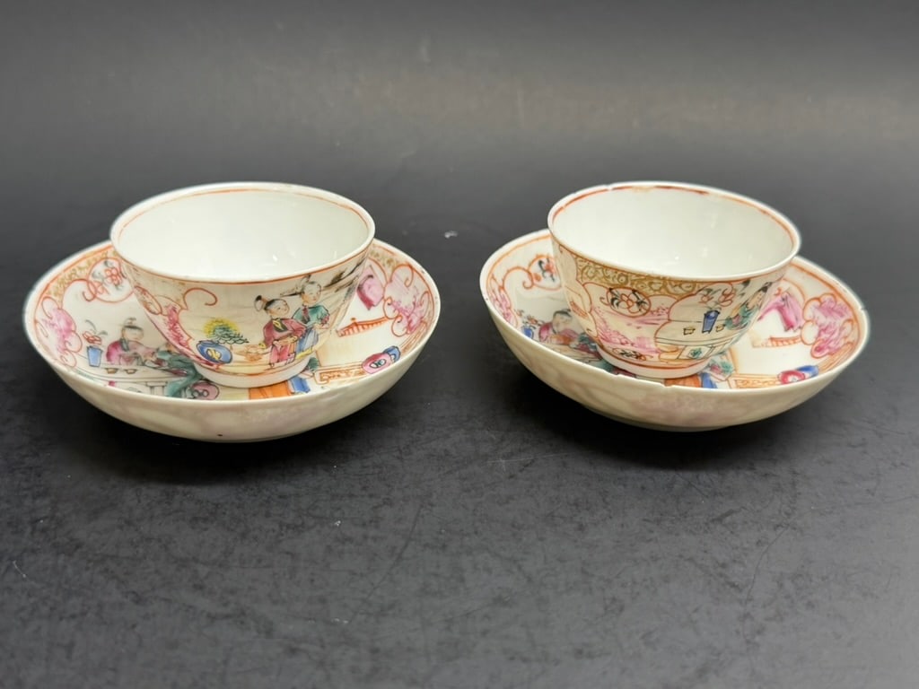 Chinese Export Porcelain 18th century Set (2 Pair) Matched Famille Rose Cups and Saucers (1 of 16)