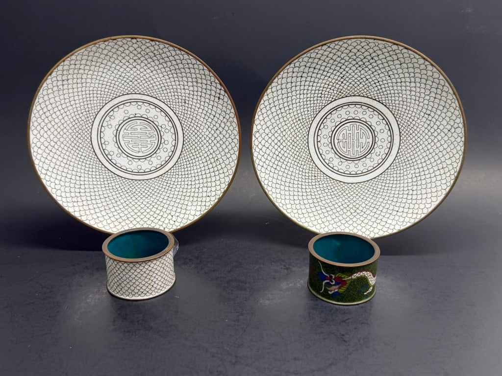 Lot of Chinese Republic Period Cloisonne Small Plates and Napkin Rings (1 of 14)