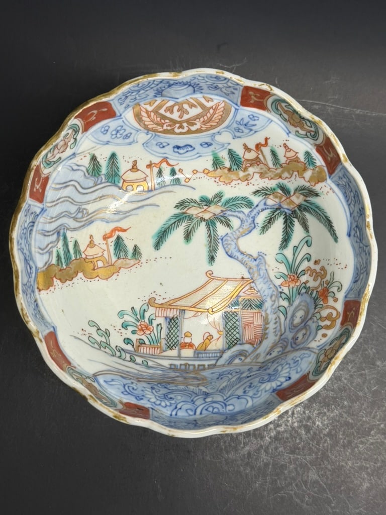 Japanese Early 18th Century Edo Period Imari bowl Decorated with landscape, Bats and phoenix: Early 18th Century Edo Period Japanese Imari bowl Decorated with landscape, Bats and phoenix with a scalloped rim 6 1/2'' by 2 3/4" deep