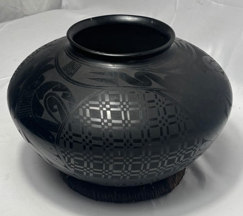 Pueblo Pot, Mata Ortiz Pueblo, Roberto Banuelos (1 of 7)