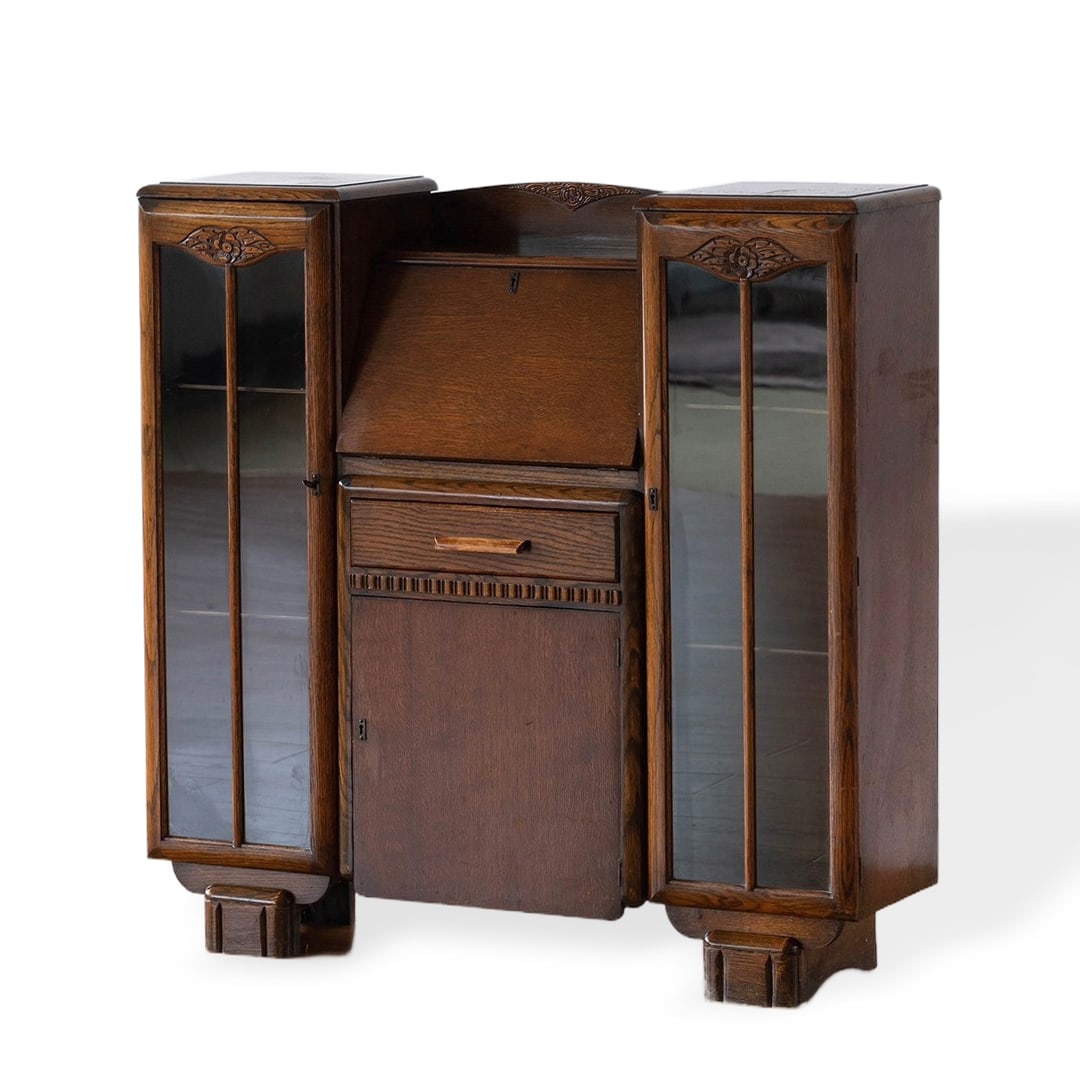 1930S ART DECO & ART NOUVEAU STYLE ANTIQUE WOODEN SIDE CABINET: Dimensions: 120 x 30 x 115 cm (47 1/4 x 11 13/16 x 45 1/4 in). 1930s Art Deco and Art Nouveau style antique wooden side cabinet, in excellent condition.