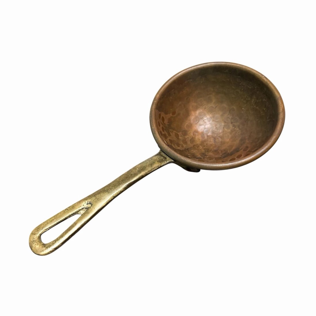 HAMMERED COPPER LADLE WITH LONG OPENWORK HANDLE (20TH CENTURY) (1 of 2)