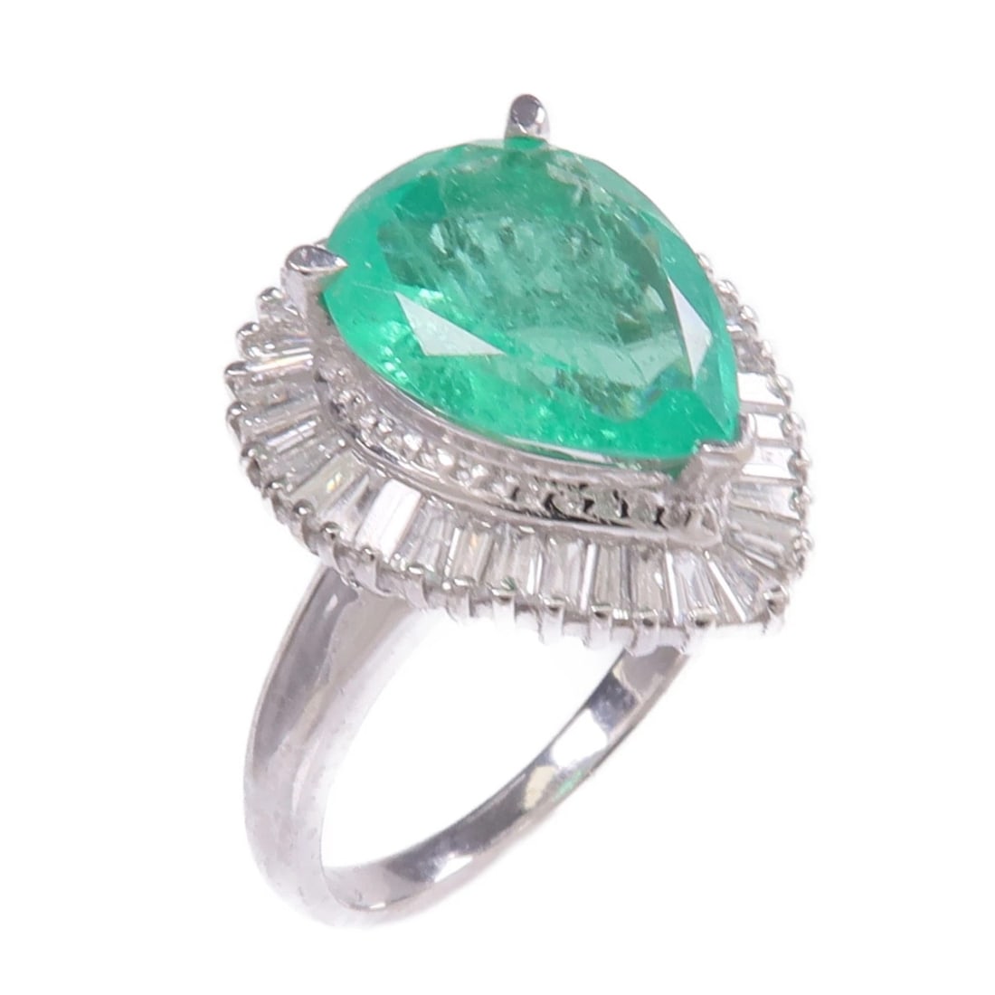 EMERALD AND DIAMOND COCKTAIL RING WITH OVAL CENTER STONE AND BAGUETTE DIAMOND HALO (20TH CENTURY) (1 of 3)