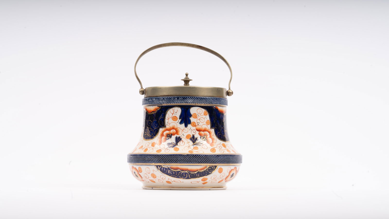 Early Royal Crown Derby Imari Biscuit Jar (1 of 6)