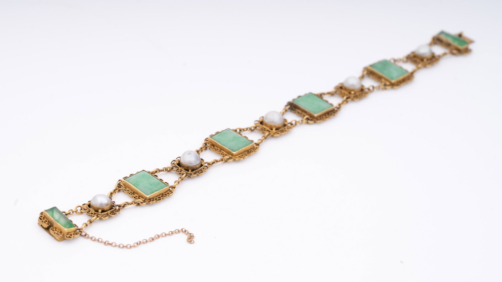 14k Gold Emerald & Pearl Bracelet (1 of 7)