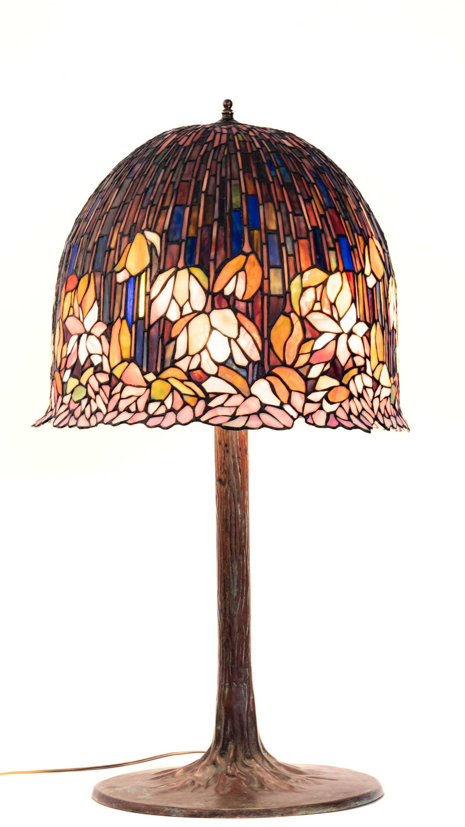 Tiffany Style “Lotus Design” Leaded Glass Table Lamp with Tree Trunk Base (1 of 10)