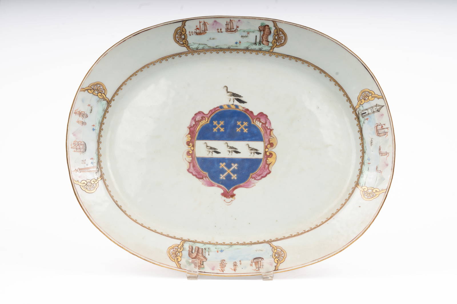 Chinese Export Armorial Porcelain Platter