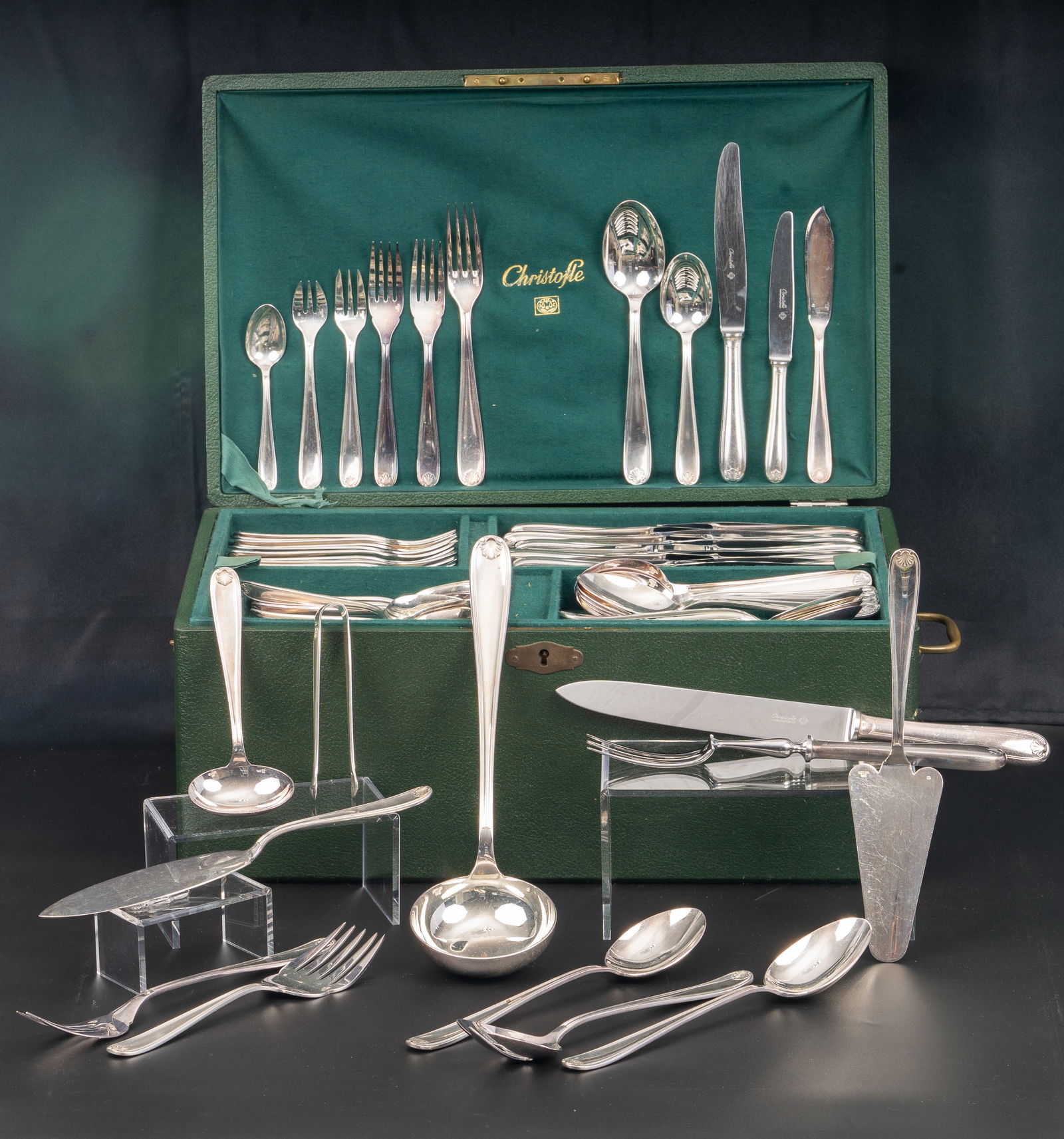 Extensive Christofle Perles Silver-Plated Flatware Service, 144 Pieces in Fitted Case (1 of 8)