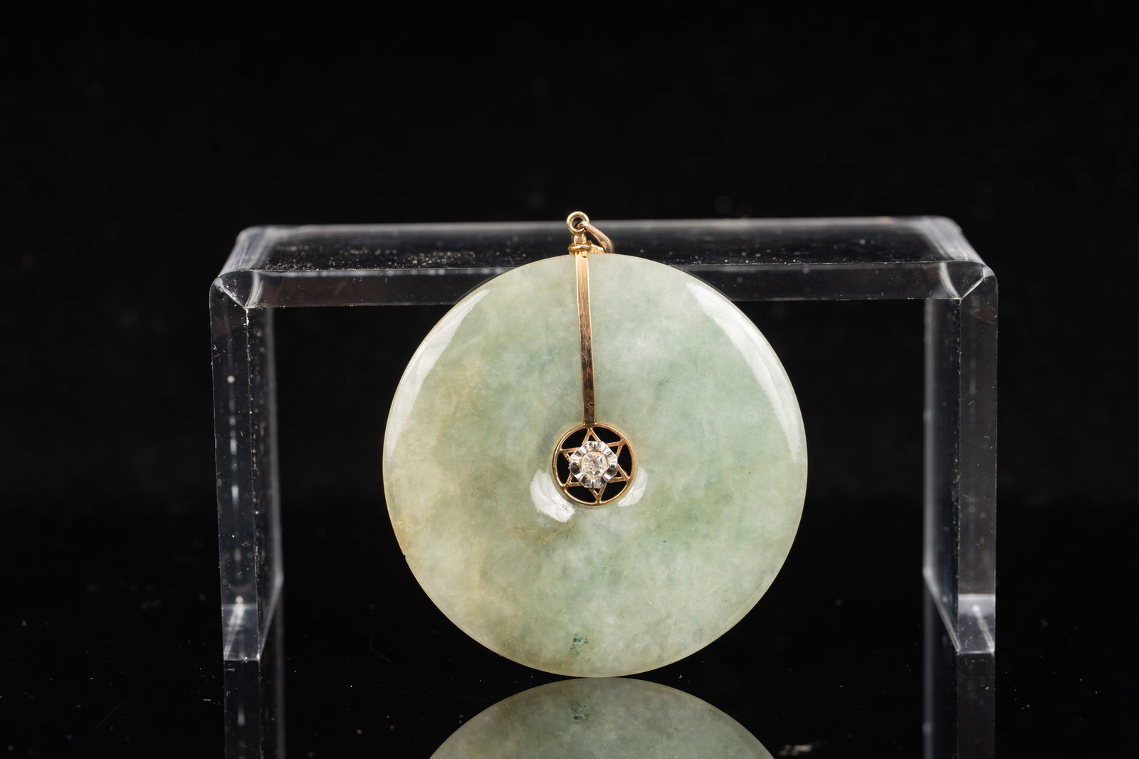 14K Yellow Gold and Green Jade Round Pendant with Diamond (1 of 3)