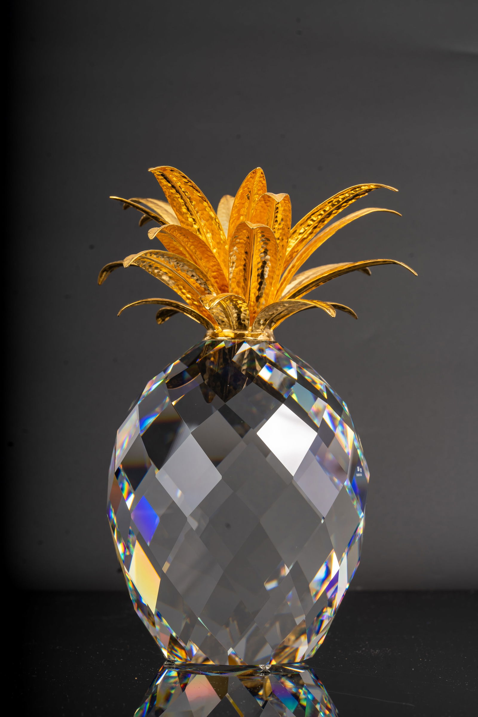 Swarovski Crystal Giant Pineapple Figurine (1 of 5)