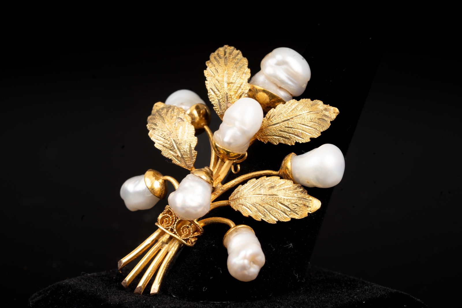 18k Yellow Gold Natural Pearl Brooch - Pin: Elegant 18K yellow gold brooch designed as a bouquet of textured leaves and stems, each terminating in a lustrous natural baroque pearl. Beautifully crafted with fine detail and rich color contrast be