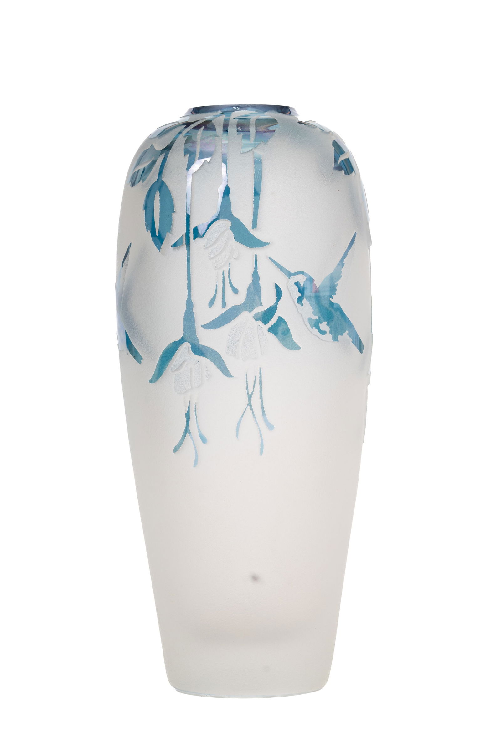 Kelsey Murphy Pilgrim Glass Cameo Hummingbird Vase: Handblown cameo glass vase with carved hummingbird and botanical motifs on a frosted ground overlaid with translucent blue tones. Signed "Kelsey RPGB," dated 2003, numbered 6/100 on the underside. Mak