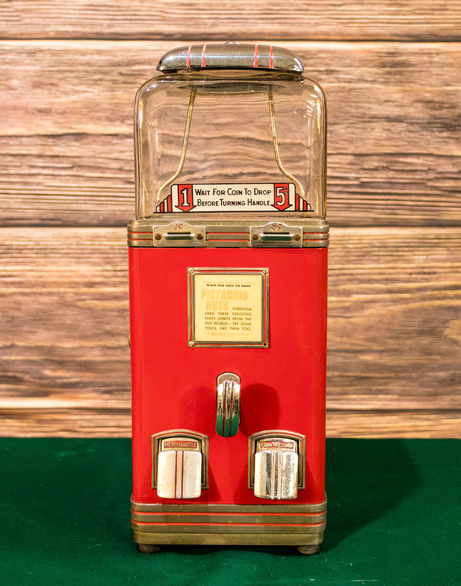 Vintage 1¢ / 5¢ Northwestern Gumball Machine (1 of 9)