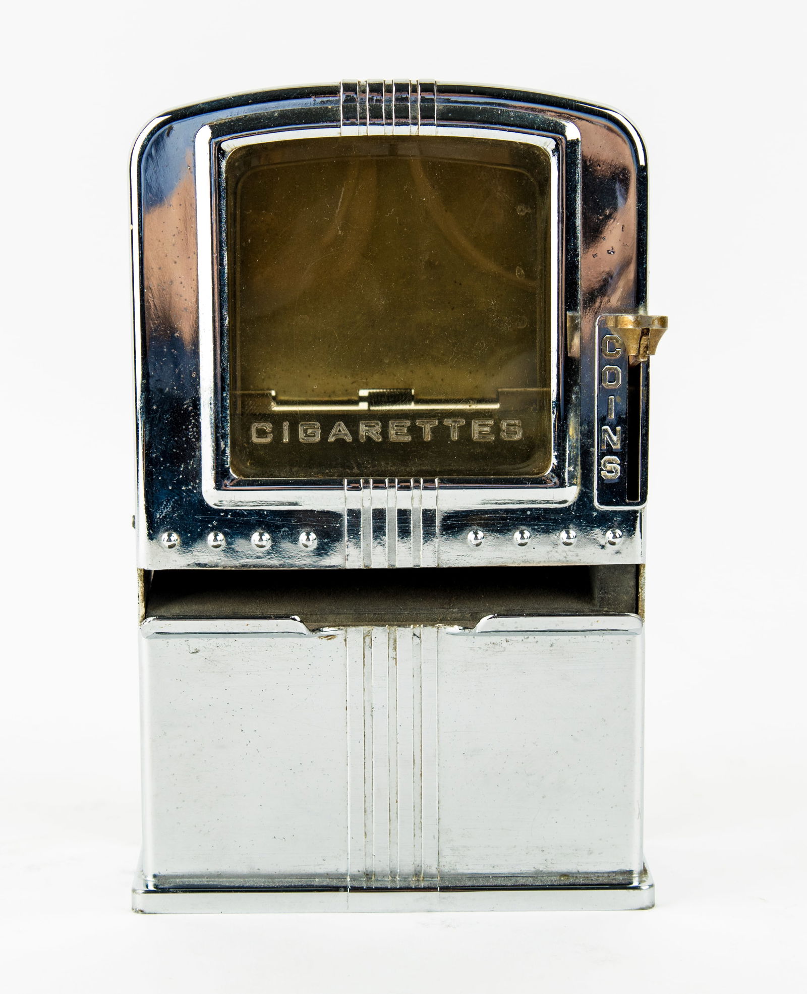 Vintage Lester-Ware Coin Op Cigarette Dispenser (1 of 7)
