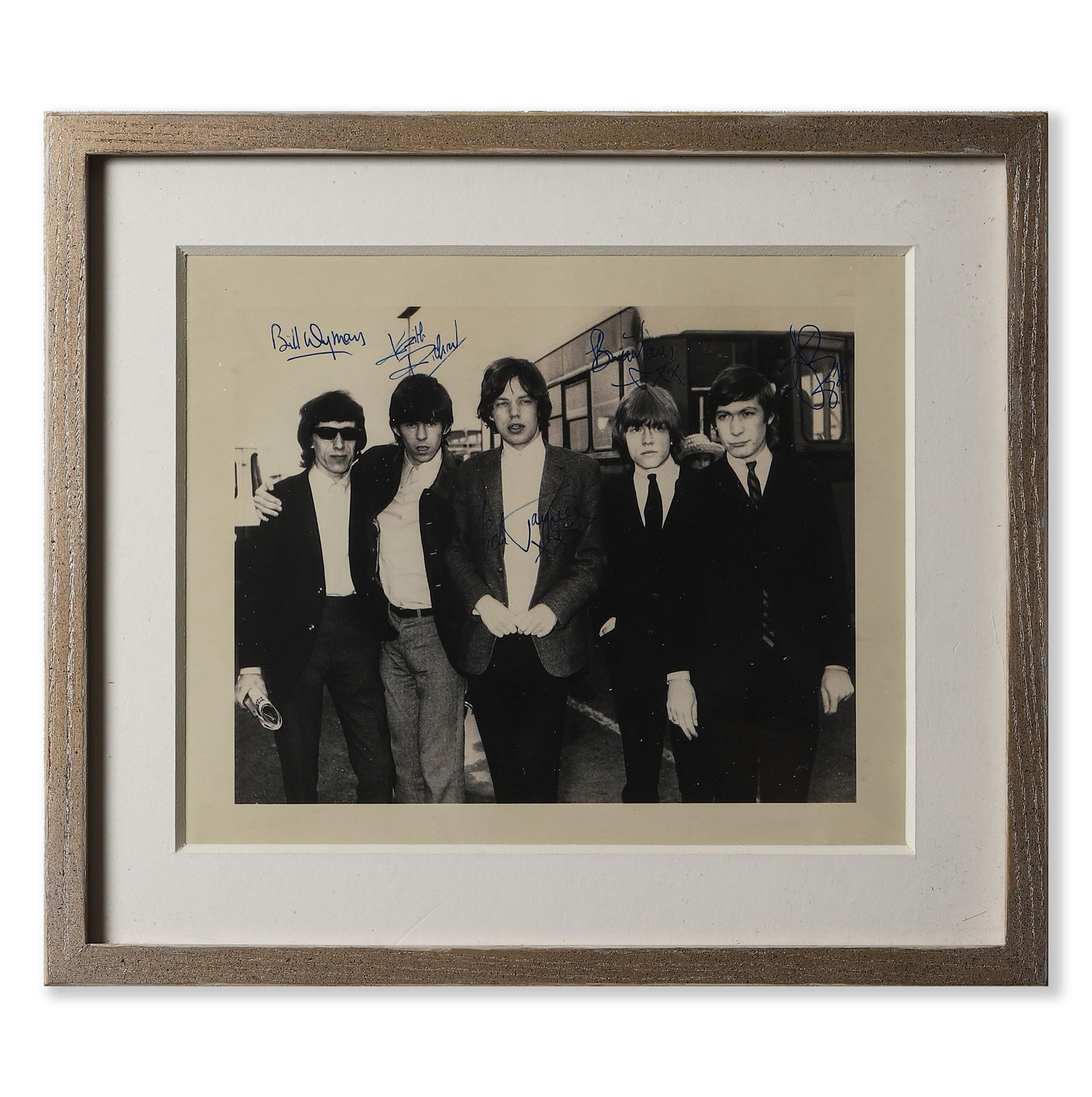THE ROLLING STONES, FULLY SIGNED PHOTOGRAPH, CIRCA 1960s (1 of 2)