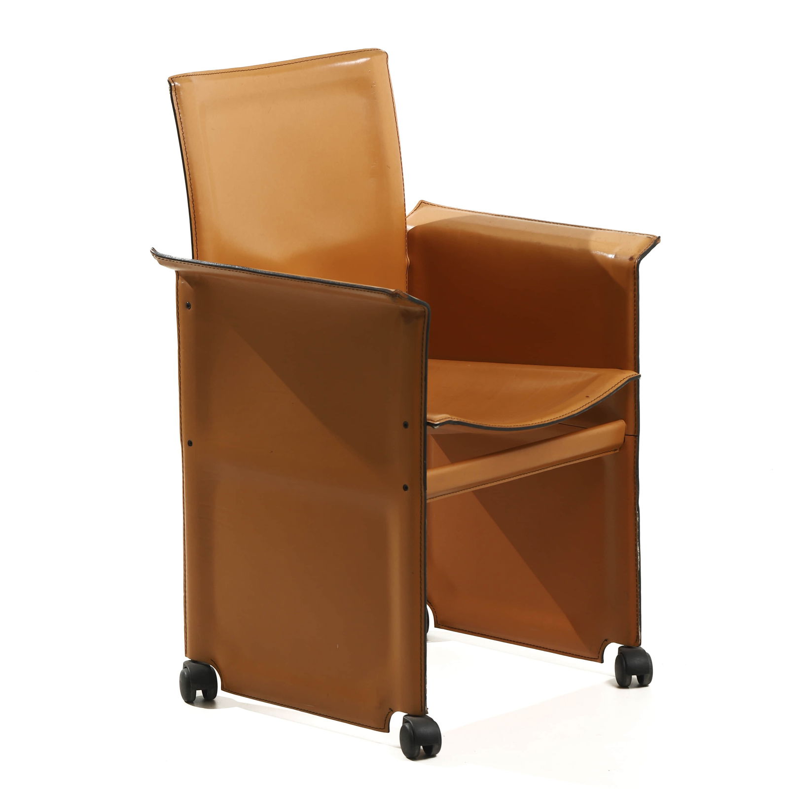 MODERN LEATHER OFFICE ARMCHAIR ON CASTERS (1 of 7)