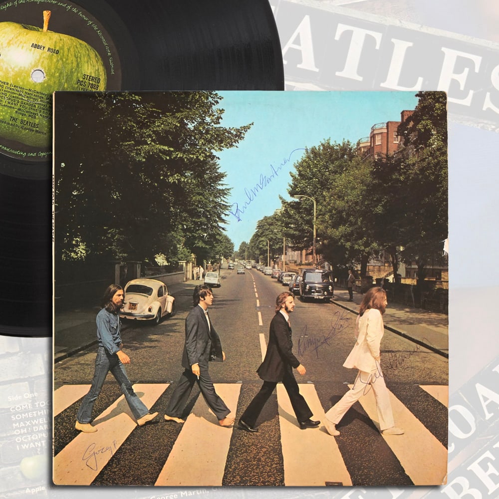 THE BEATLES FULLY SIGNED "ABBEY ROAD" LP (1 of 5)