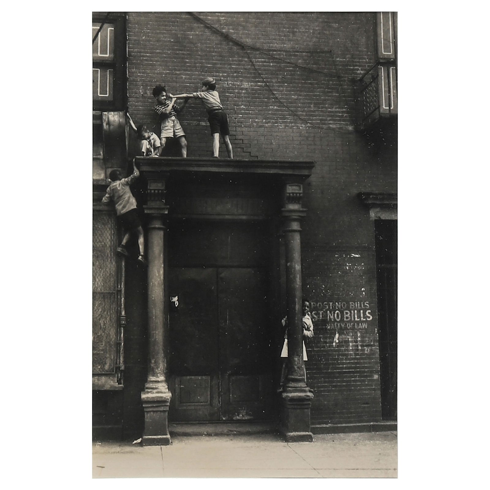 HELEN LEVITT (1913–2009)NEW YORK: Description Artist HELEN LEVITT (1913–2009) Title NEW YORK Medium Silver gelatin photograph, mounted on board Signature Pencil-signed on the reverse Dimensions Photograph: 5 3/8 × 8 1/8 in. (13.5 �