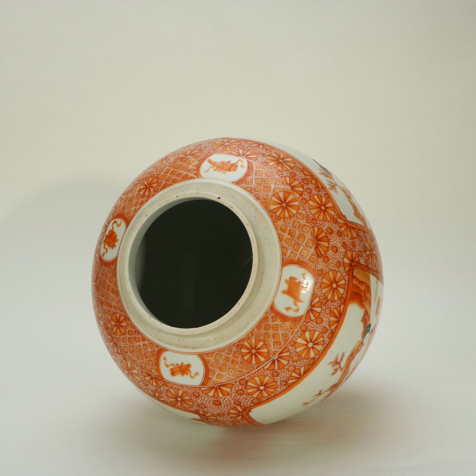 Alum - red Colored Jar with Figure Patterns - 5