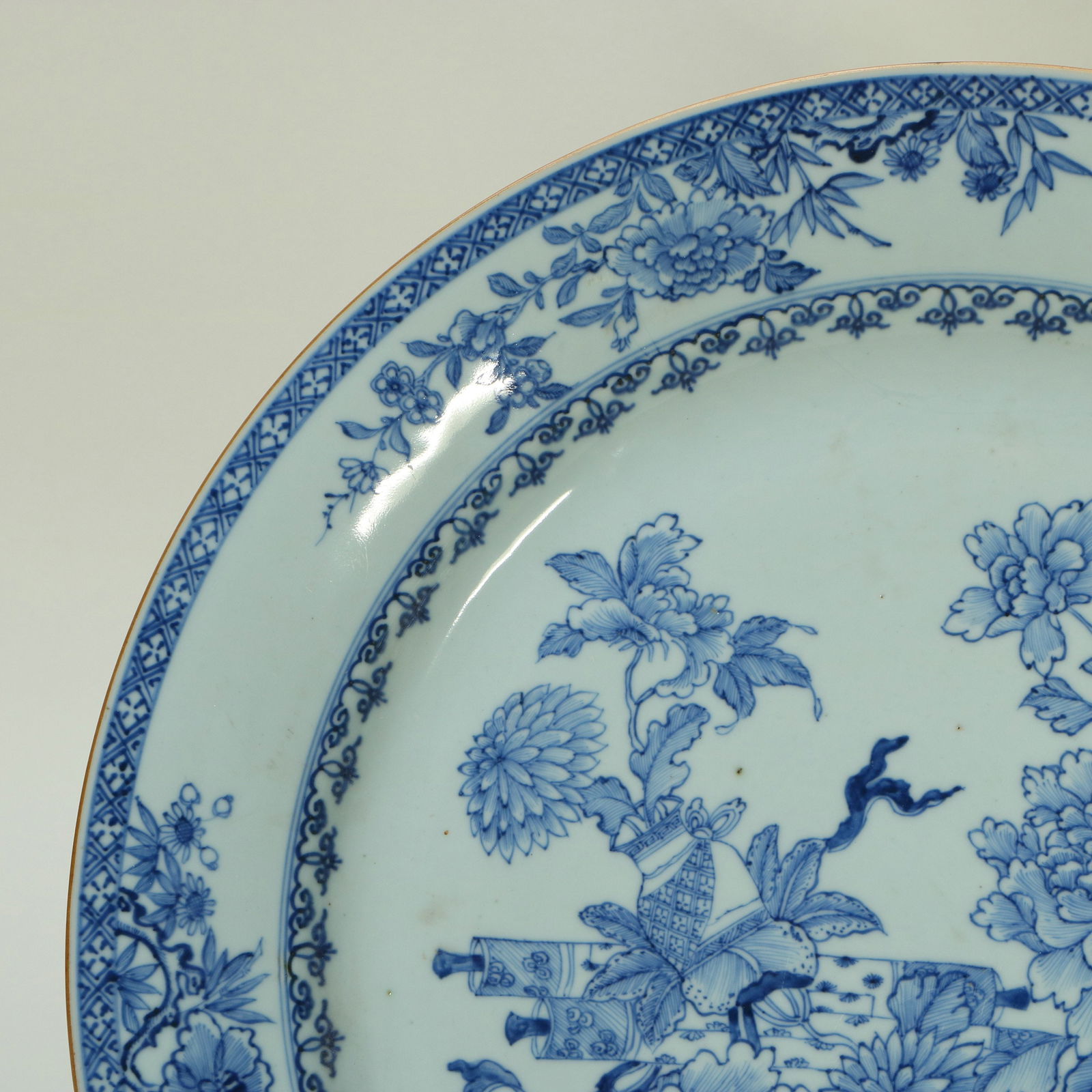 Blue - and - white Plate with Flower Patterns - 2