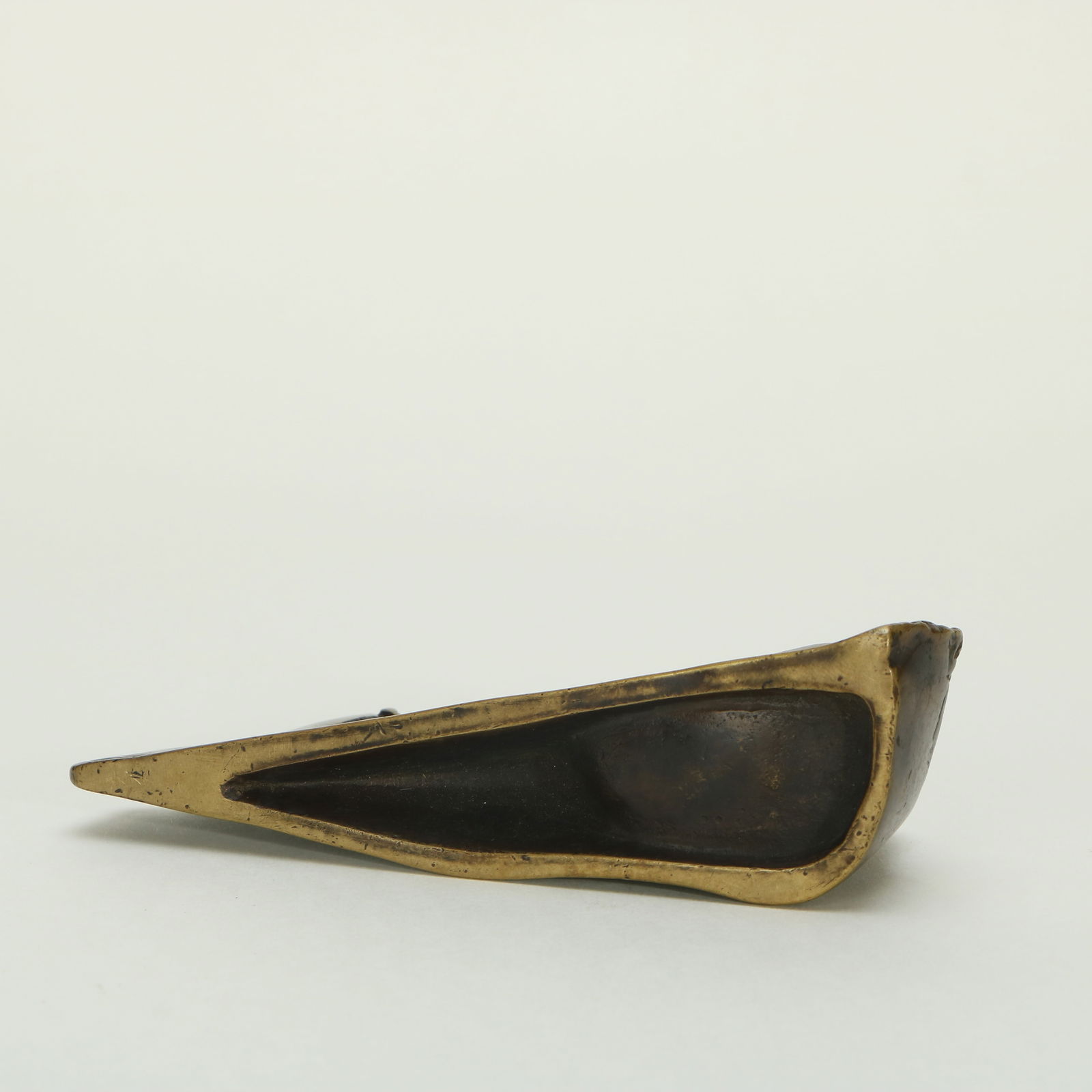 Copper Brush Licker with Figure and Landscape Patterns - 5