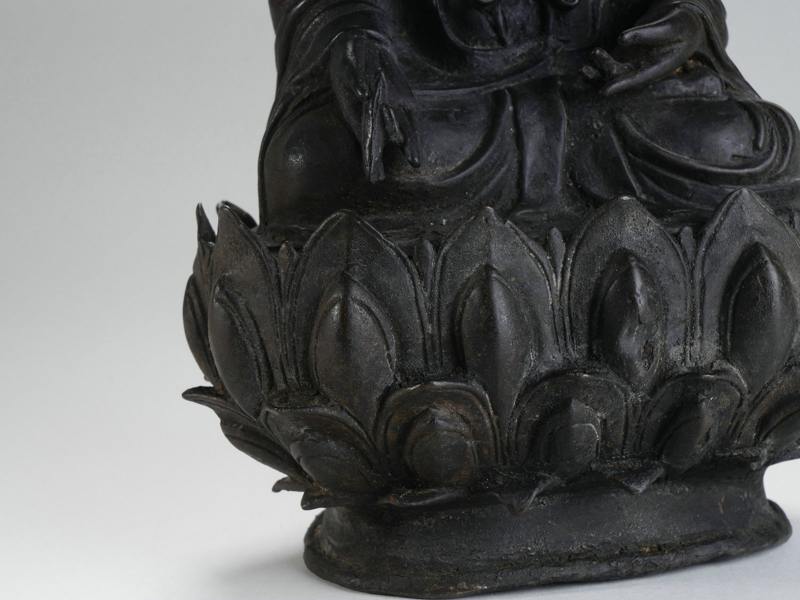 Bronze Seated Statue of Sakyamuni Buddha - 5