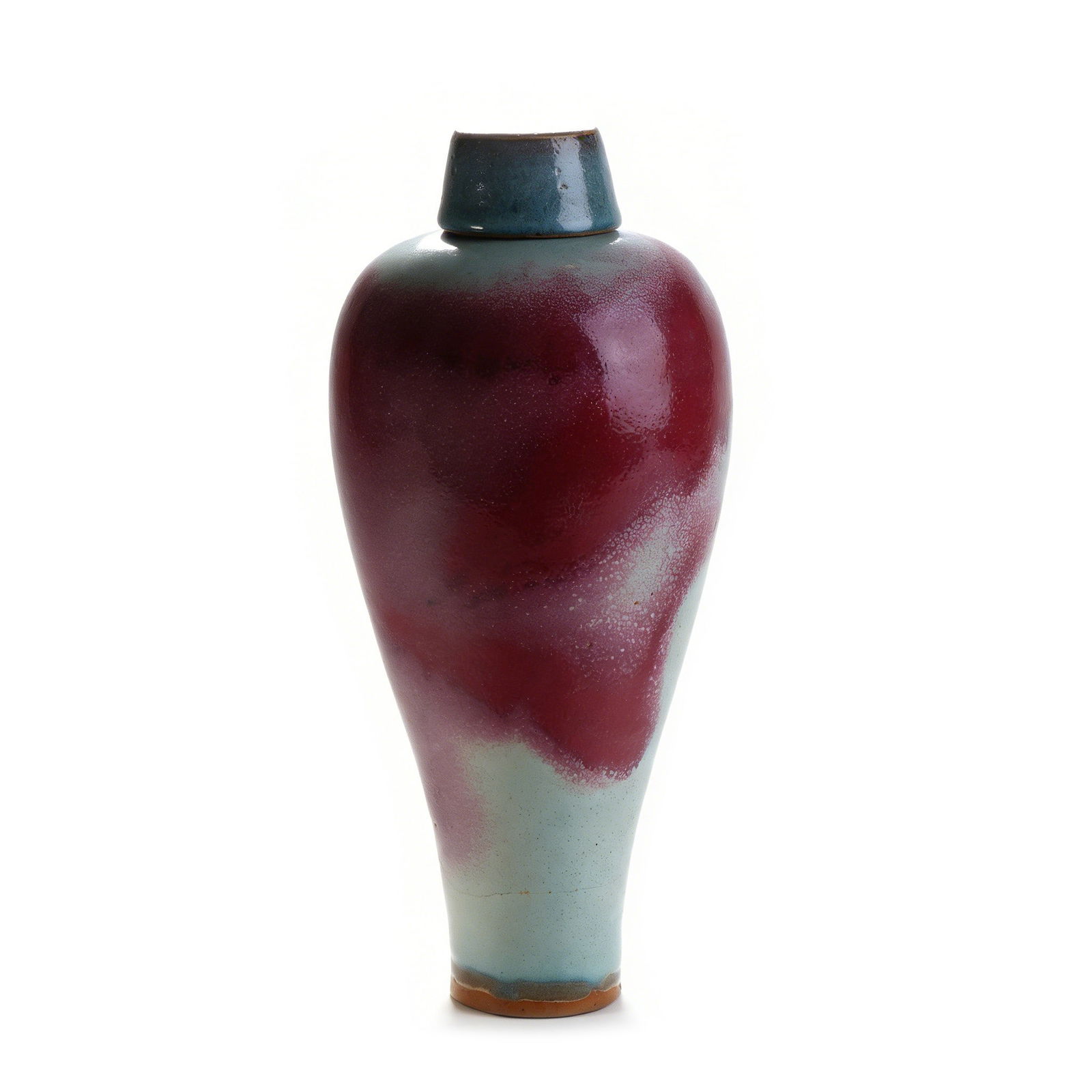 A JUNYAO FLAMBÉ-GLAZED MEIPING VASE WITH COVER, SONG DYNASTY (1 of 10)