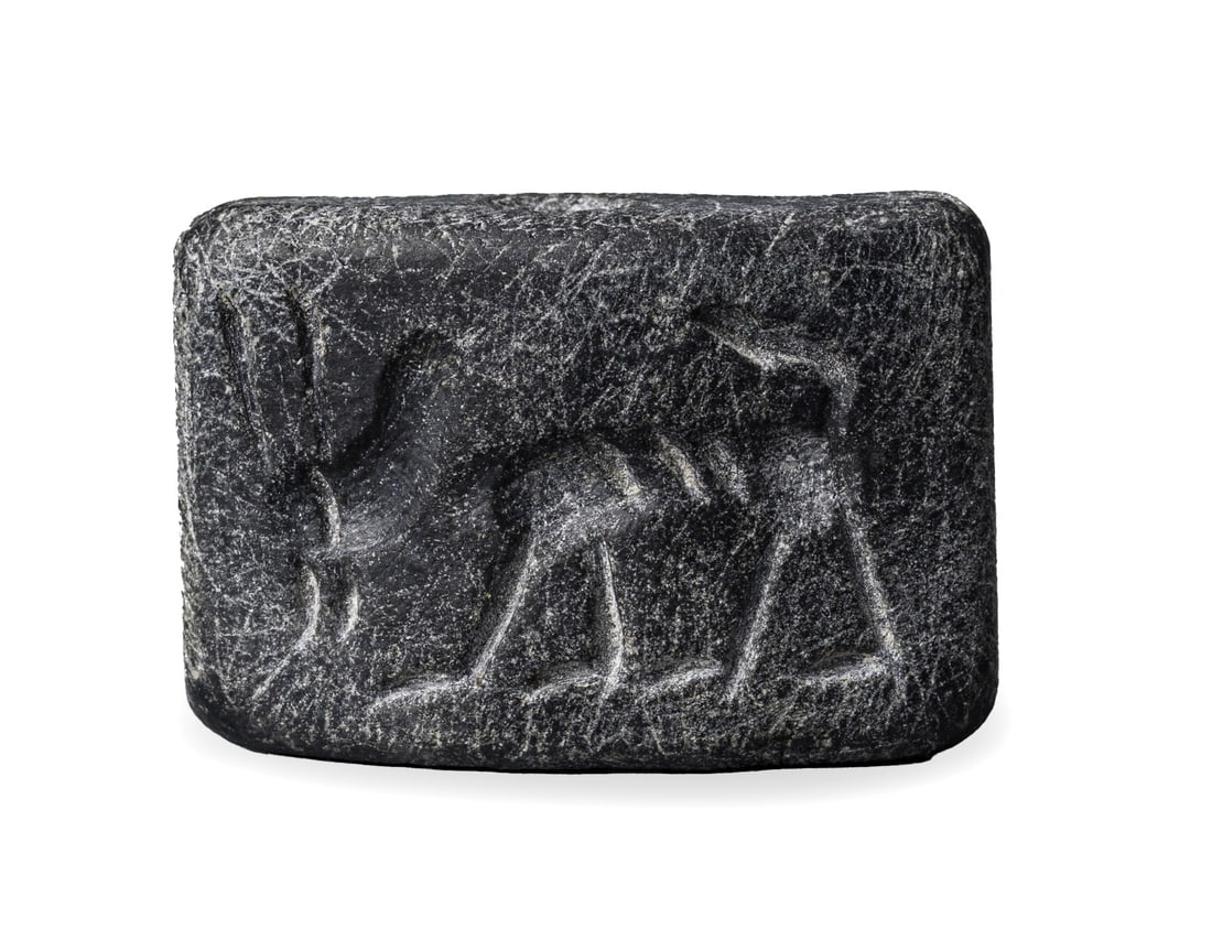 Near Eastern Ancient Jasper Intaglio Seal Bead – Bull & Scorpion Engraved: A very old Near Eastern intaglio seal bead carved from jasper stone, featuring finely engraved figures. One side shows a bull, and the other a scorpion—both symbolic and powerful motifs in ancient c