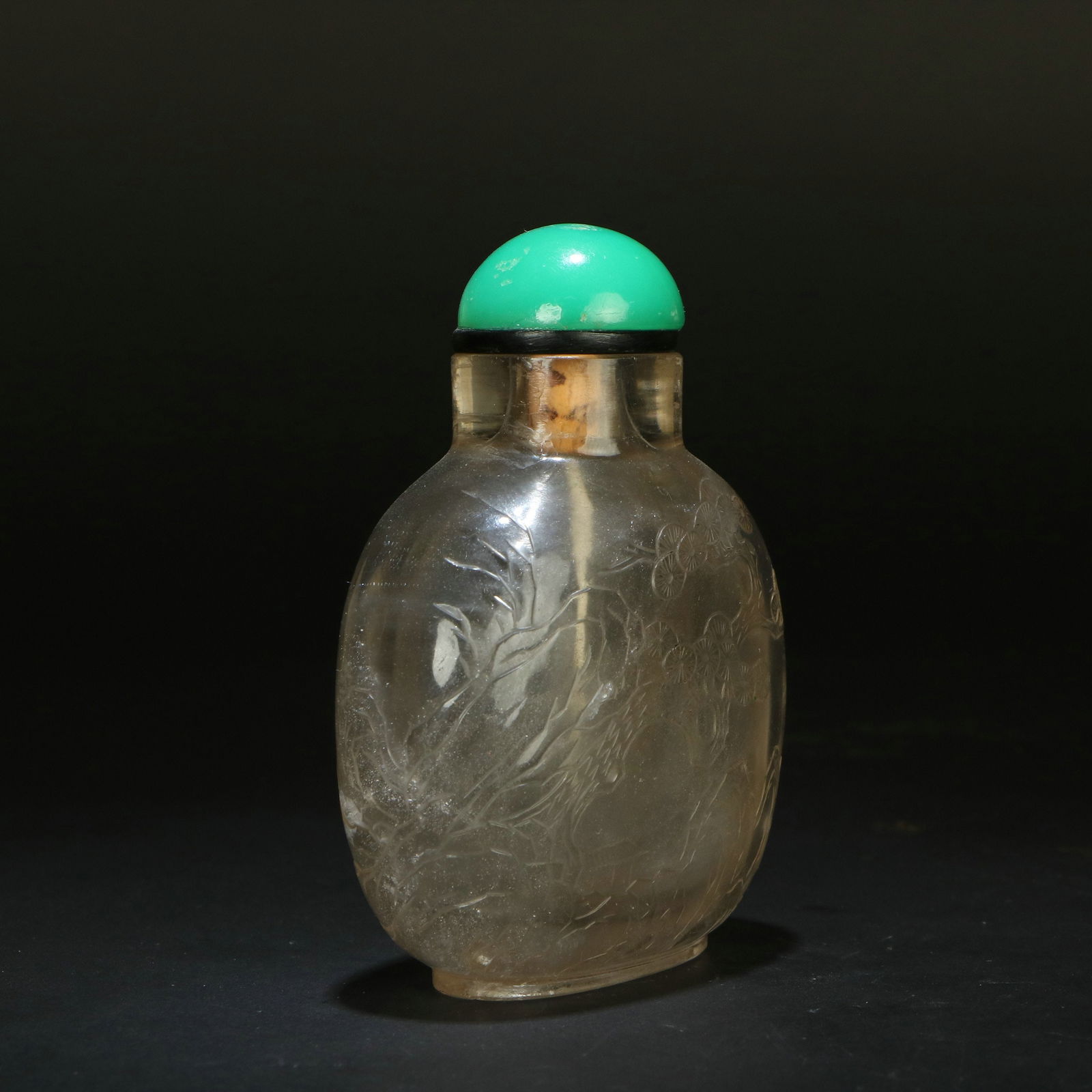 Crystal Snuff Bottle with Carved Landscape Patterns - 2