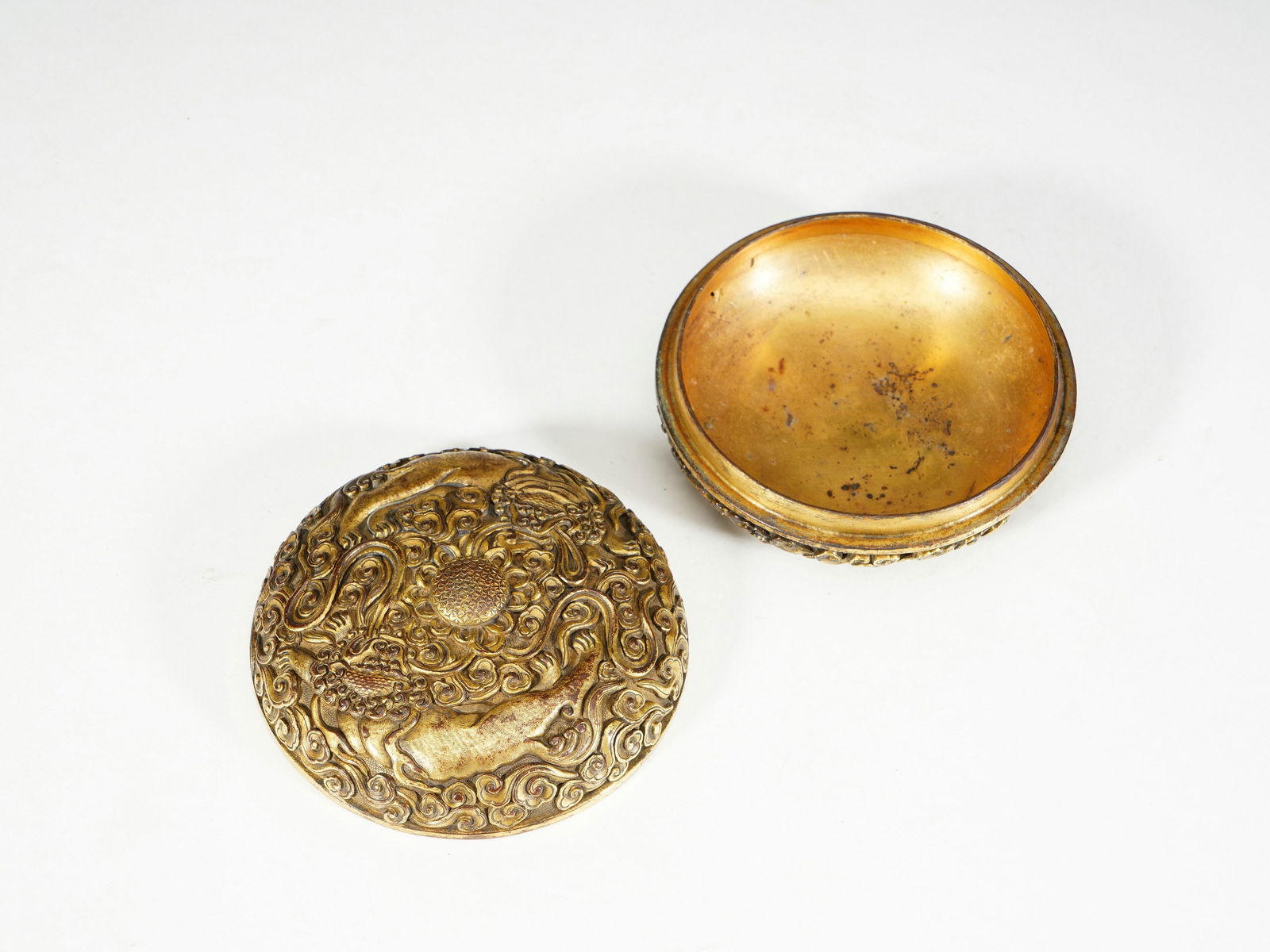 Gilt - bronze Covered Box with Auspicious Beast Patterns - 4