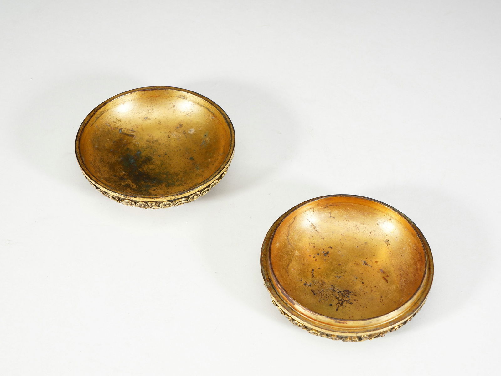 Gilt - bronze Covered Box with Auspicious Beast Patterns - 7