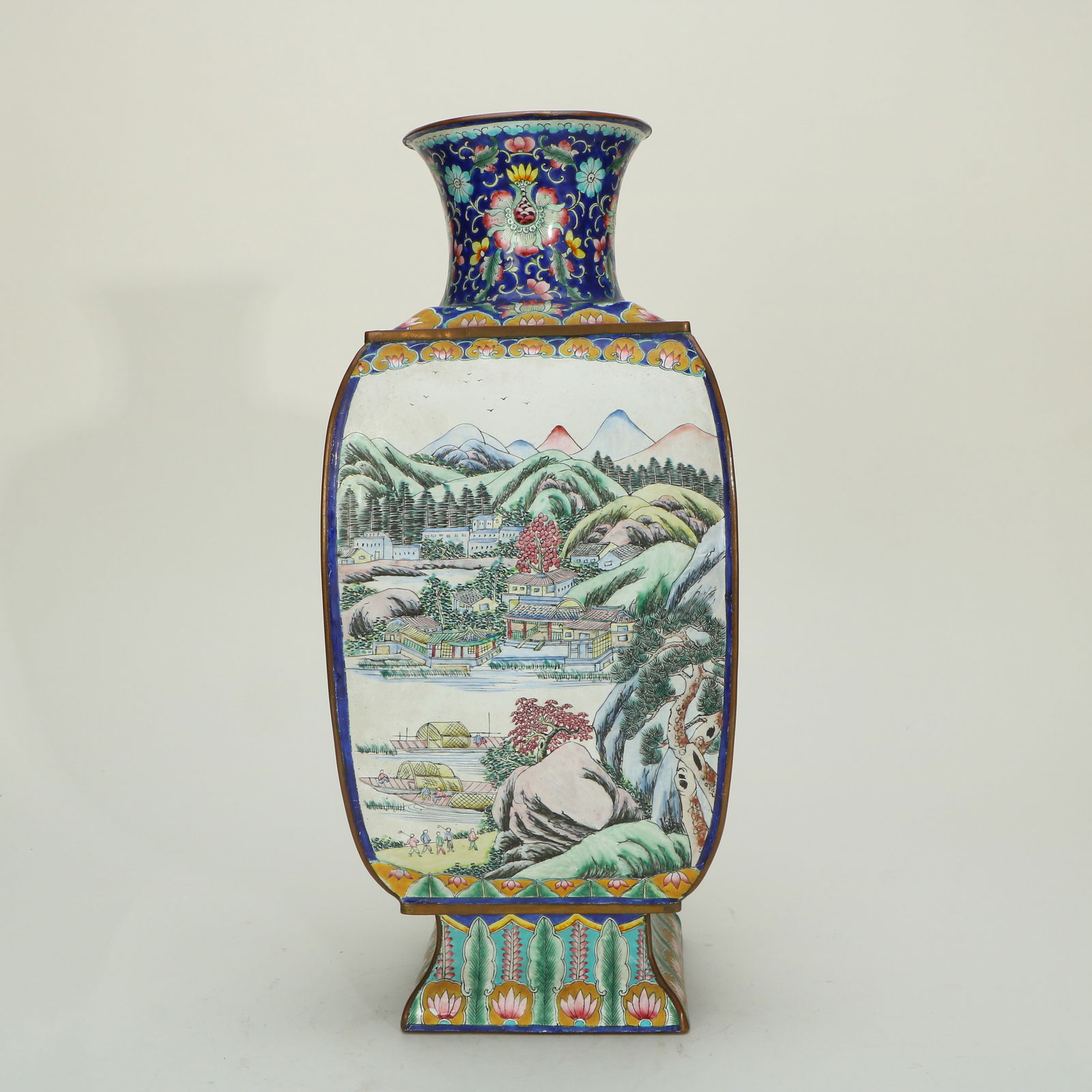 Copper - bodied Painted Enamel Square Vase with Landscape Patterns - 4