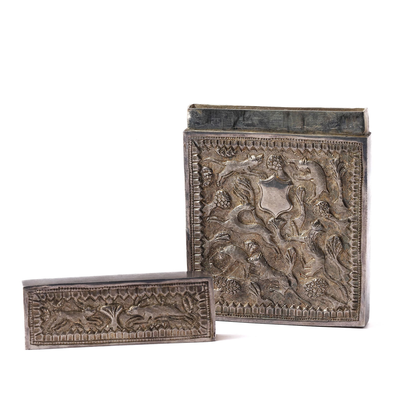 ENGRAVED SILVER CASE - 4