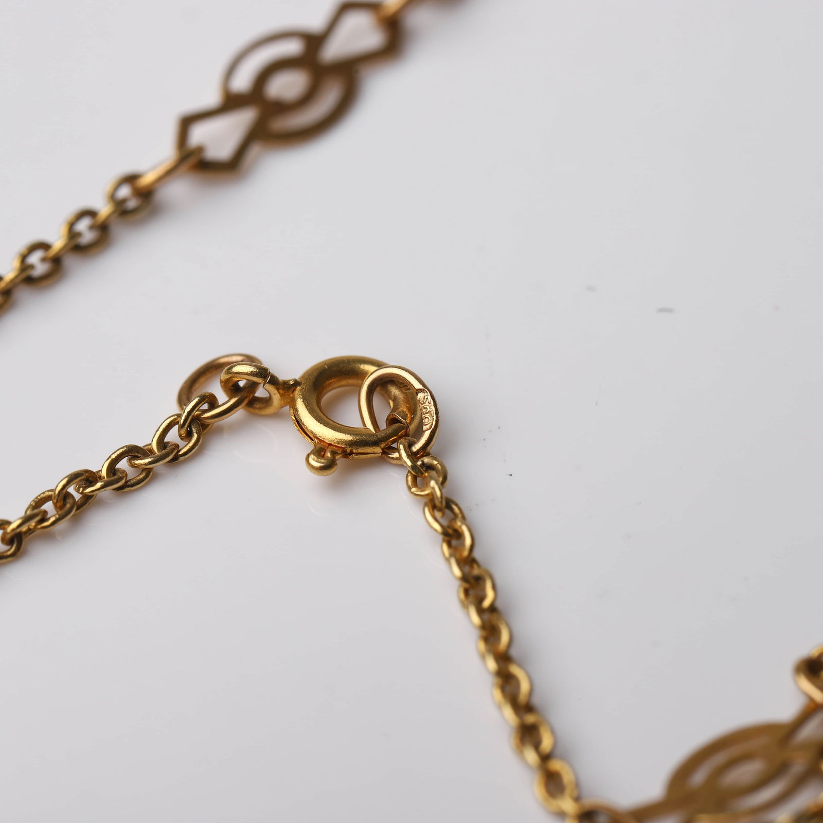A GOLD LONGCHAIN NECKLACE - 5