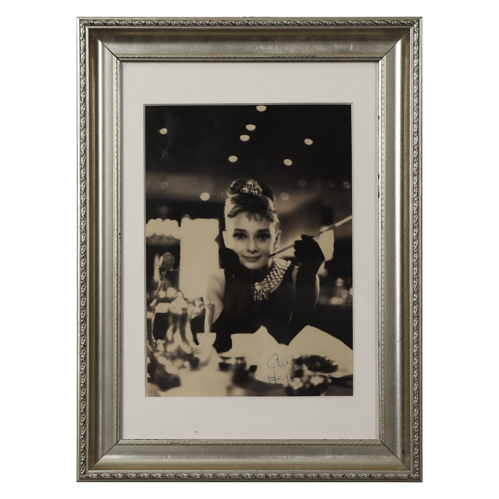 AUDREY HEPBURN, BREAKFAST AT TIFFANY’S FILM STILL (1 of 2)