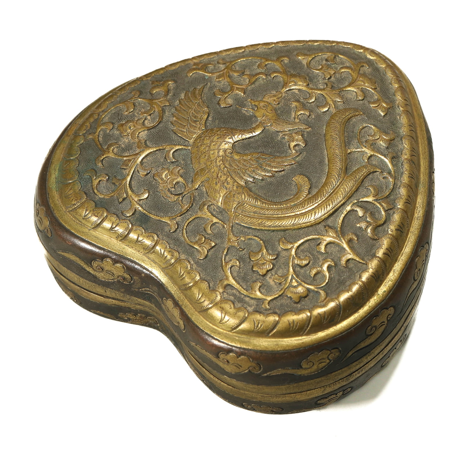 PARCEL-GILT SILVER COVERED BOX - 2