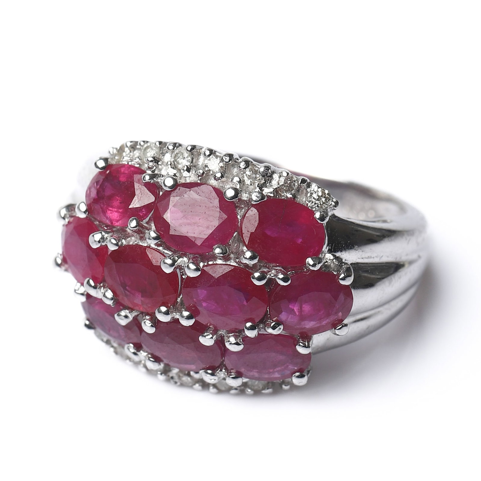 18K GOLD RUBY AND DIAMOND RING - 3