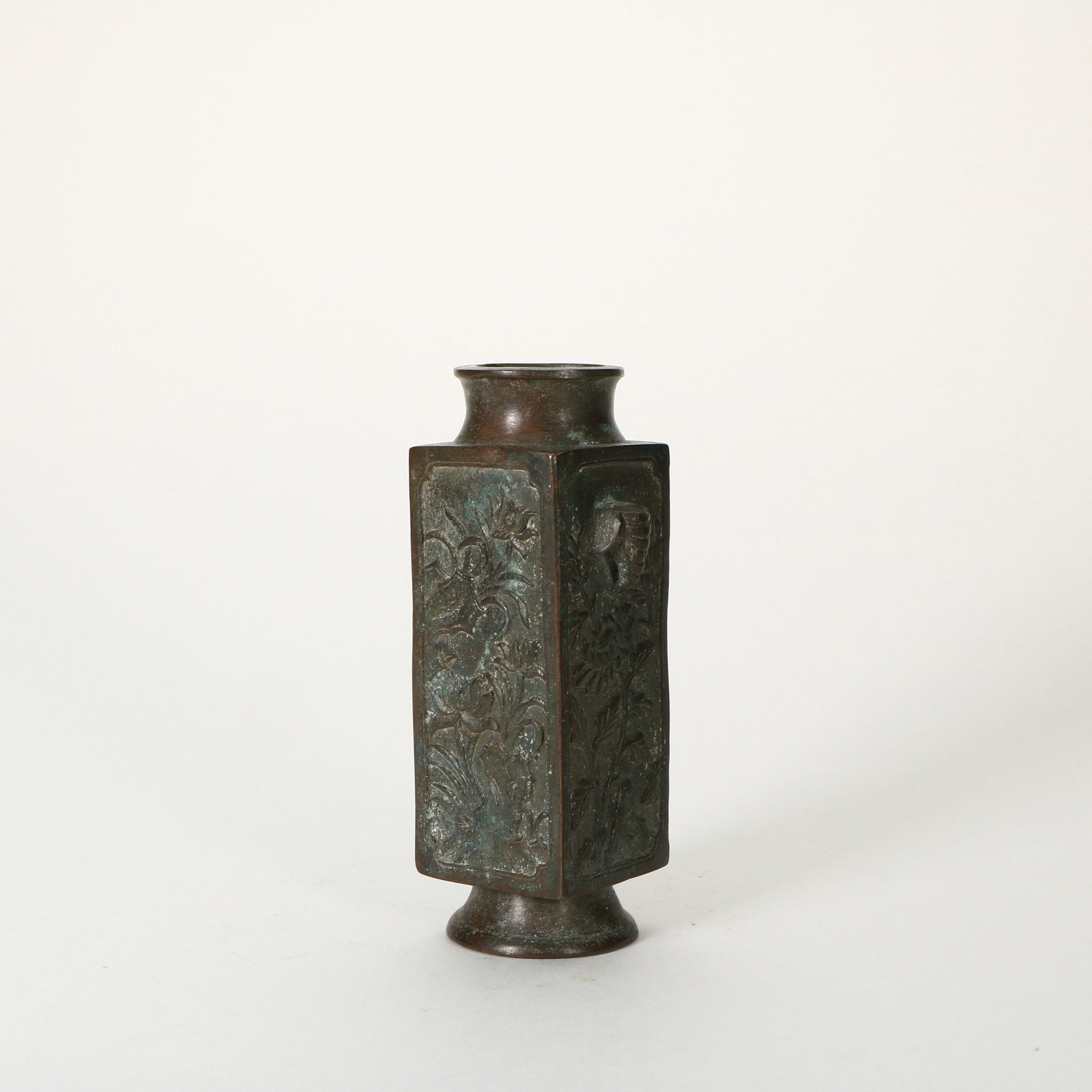 Bronze Elephant-ear Bottle - 2