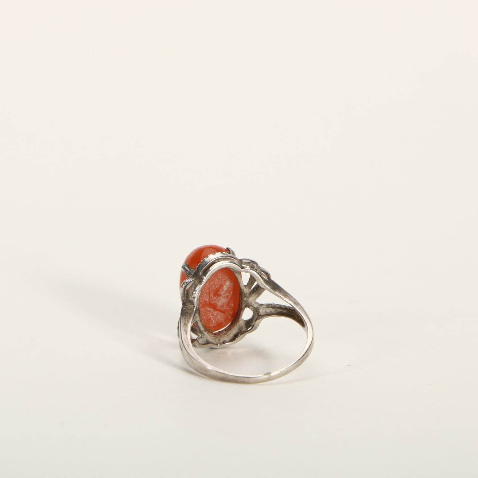 Silver-Mounted South Red Agate Ring - 3
