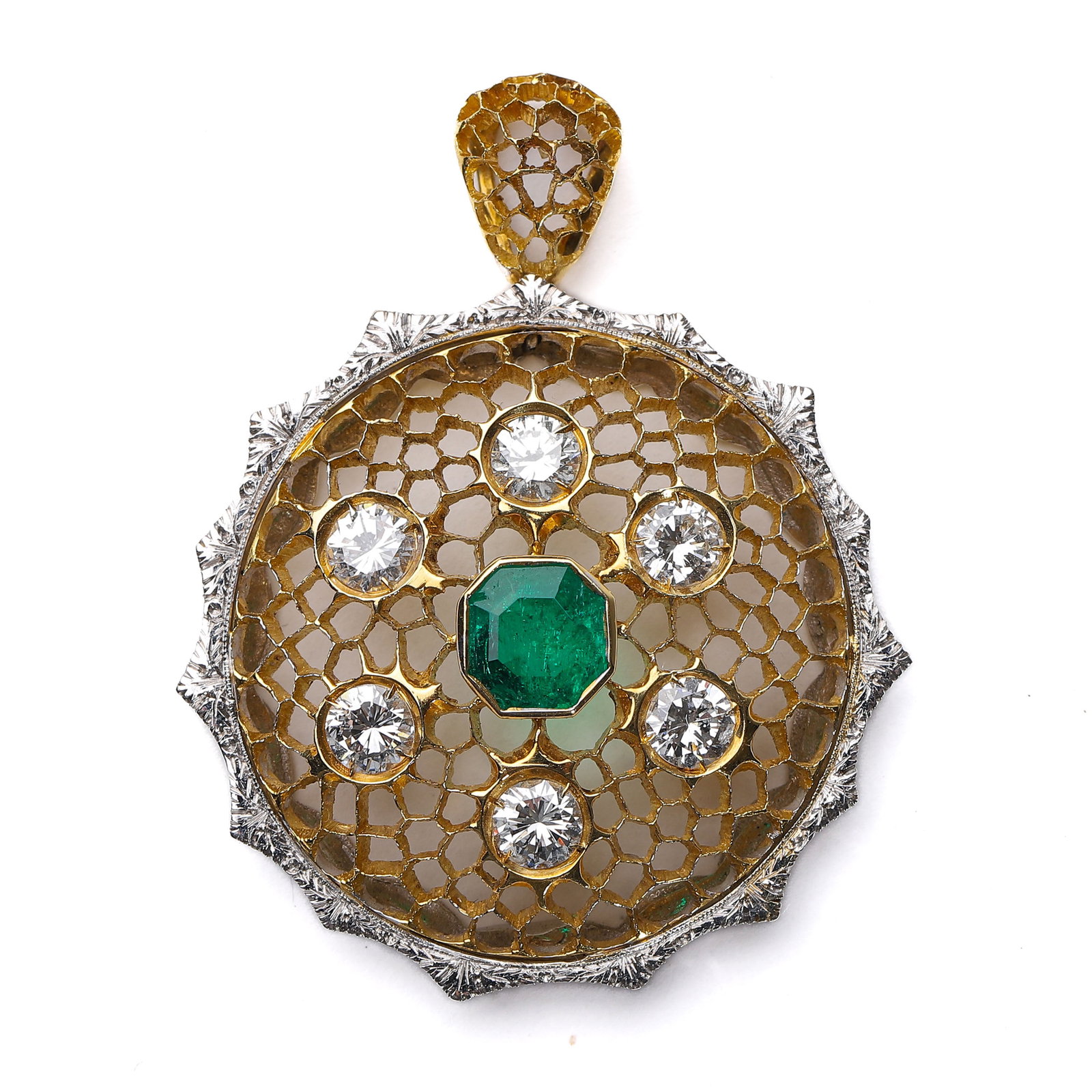 ART DECO TWO-TONE GOLD PIERCED FILIGREE EMERALD AND DIAMOND PENDANT: An exceptional Art Deco (1925-1935) pendant, masterfully crafted in two-tone gold using the rare "Piqué d’Or" (honeycomb filigree) technique. This intricate hand-pierced latticework is inspired by 