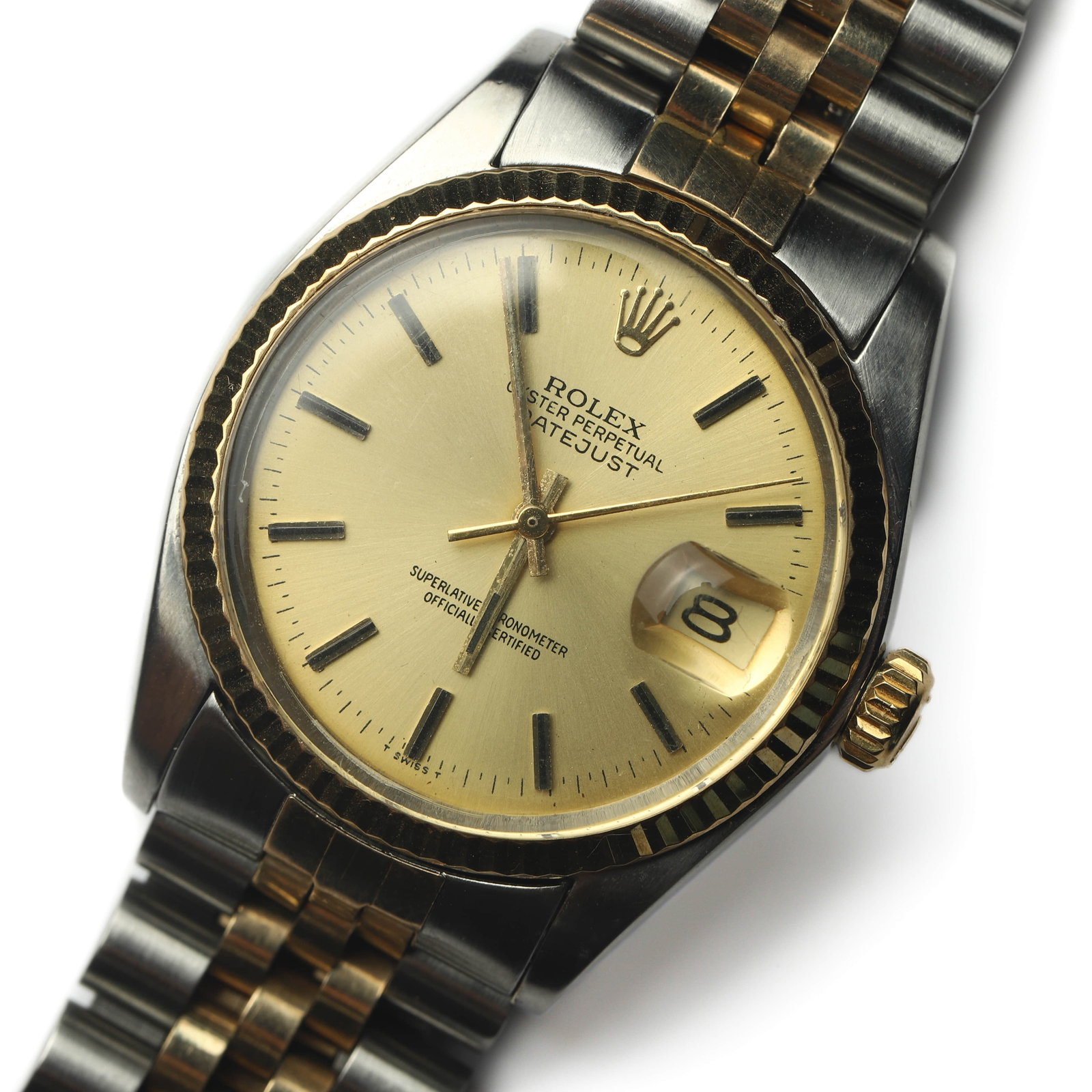 ROLEX OYSTER PERPETUAL DATEJUST STAINLESS STEEL AND YELLOW GOLD WRISTWATCH: Dimensions Case Diameter 1 7/16 in. (3.72 cm) Weight 81 g Description A Rolex Oyster Perpetual Datejust stainless steel and yellow gold automatic wristwatch featuring a champagne sunburst dial with ap
