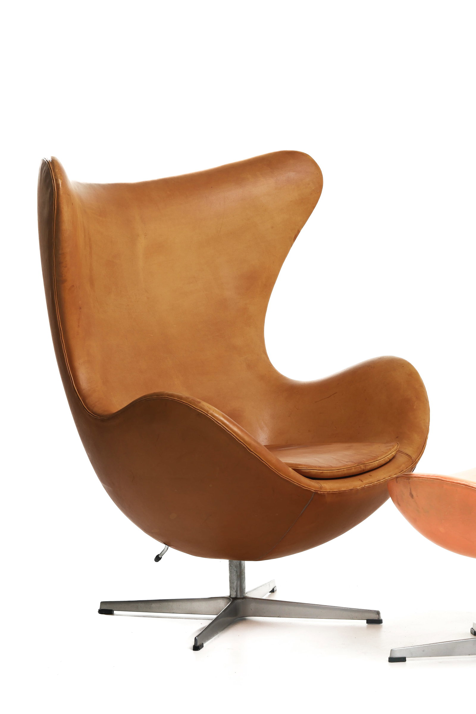 ARNE JACOBSEN "EGG" CHAIR AND OTTOMAN, FIRST GENERATION, FOR FRITZ HANSEN, 1959 - 3