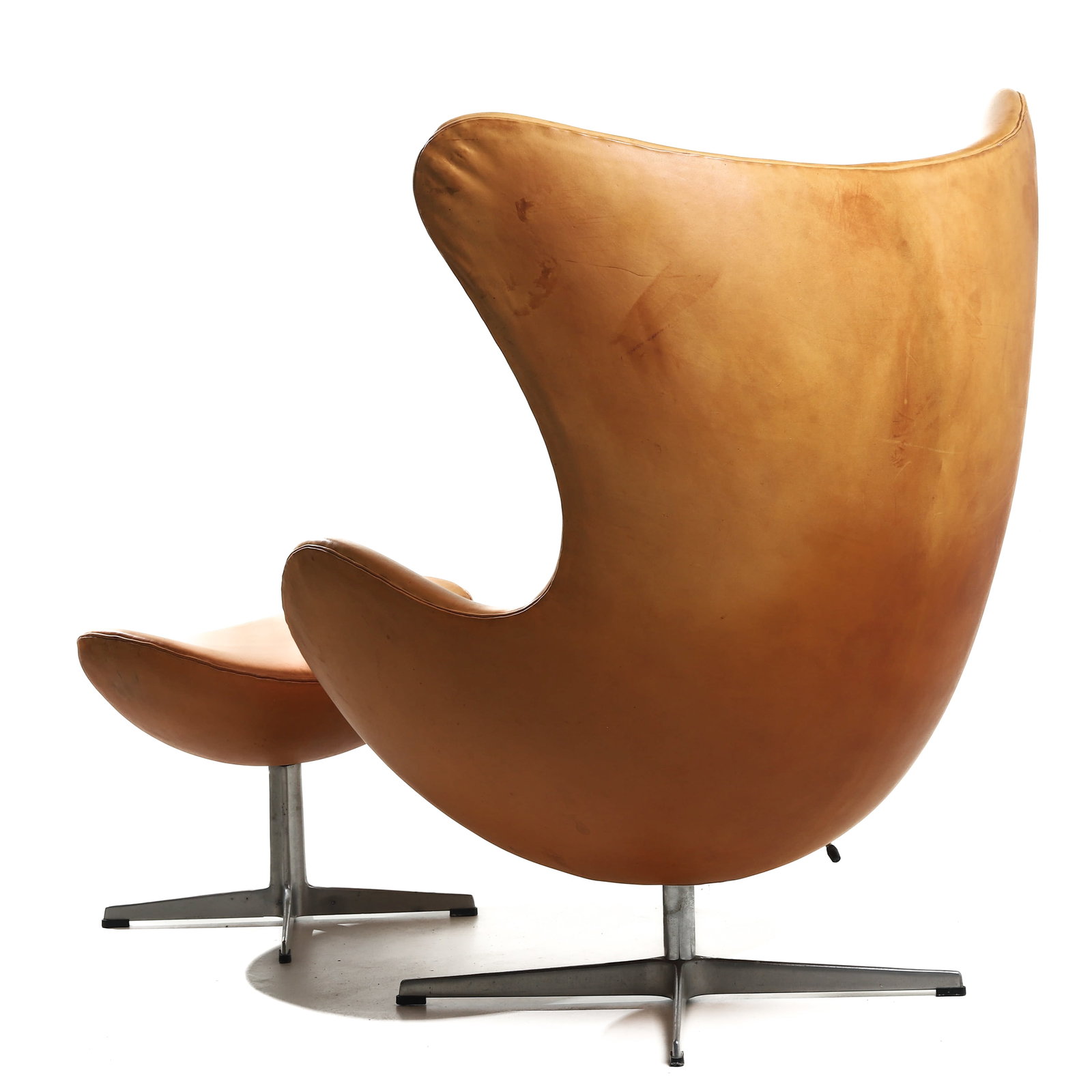 ARNE JACOBSEN "EGG" CHAIR AND OTTOMAN, FIRST GENERATION, FOR FRITZ HANSEN, 1959 - 5