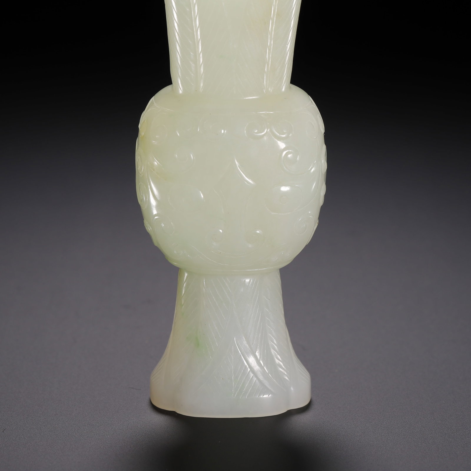 Hetian jade flower goblet - 3