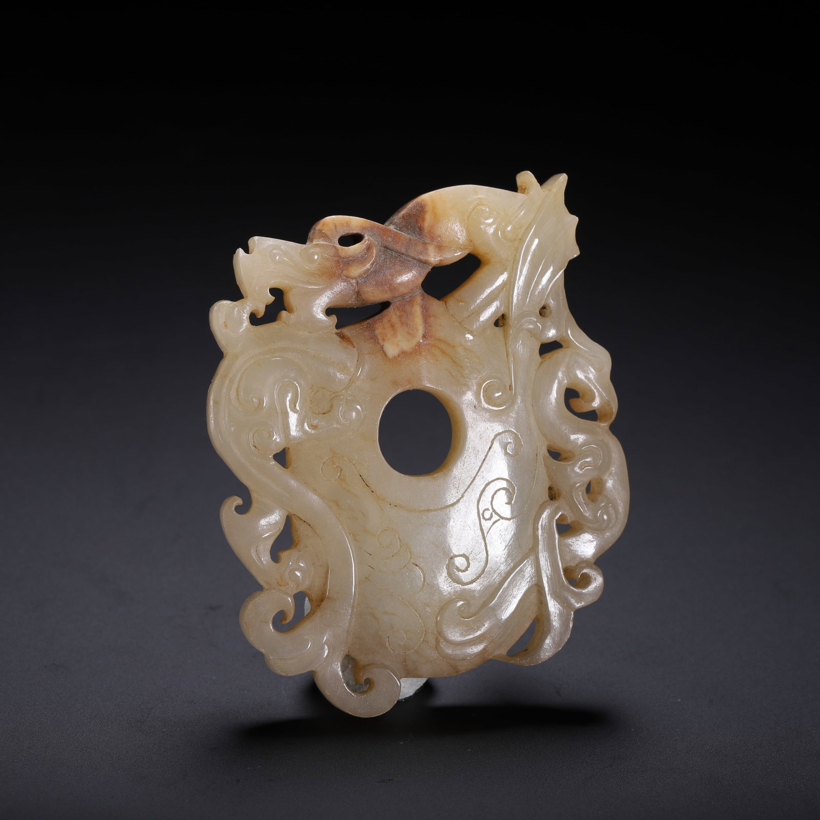 Jade Bi: Length 6.5cm, Width 5cm, Weight 50g