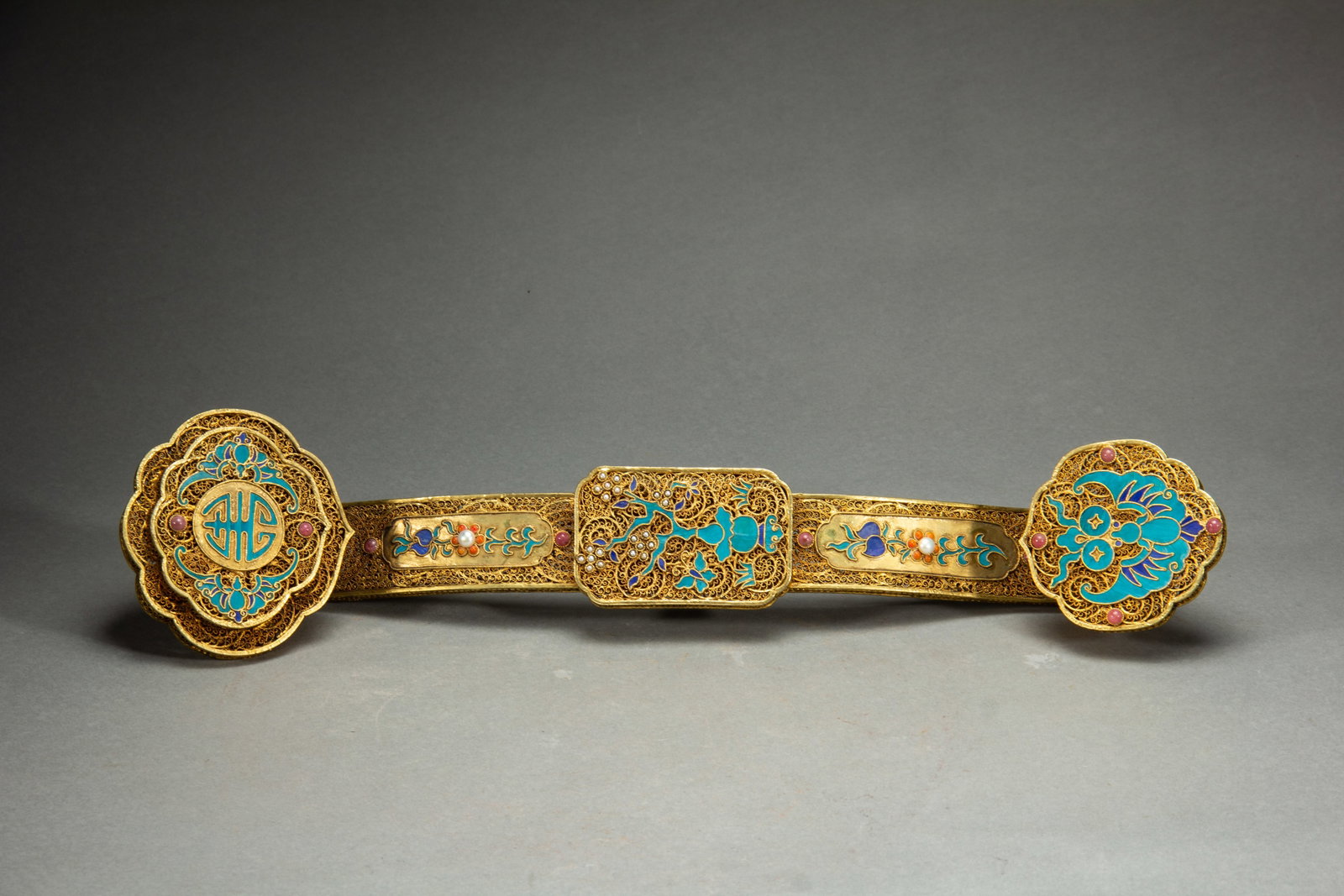 Gilded bronze and kingfisher feather inlaid ruyi: Length 45cm, Width 11cm, Weight 690g