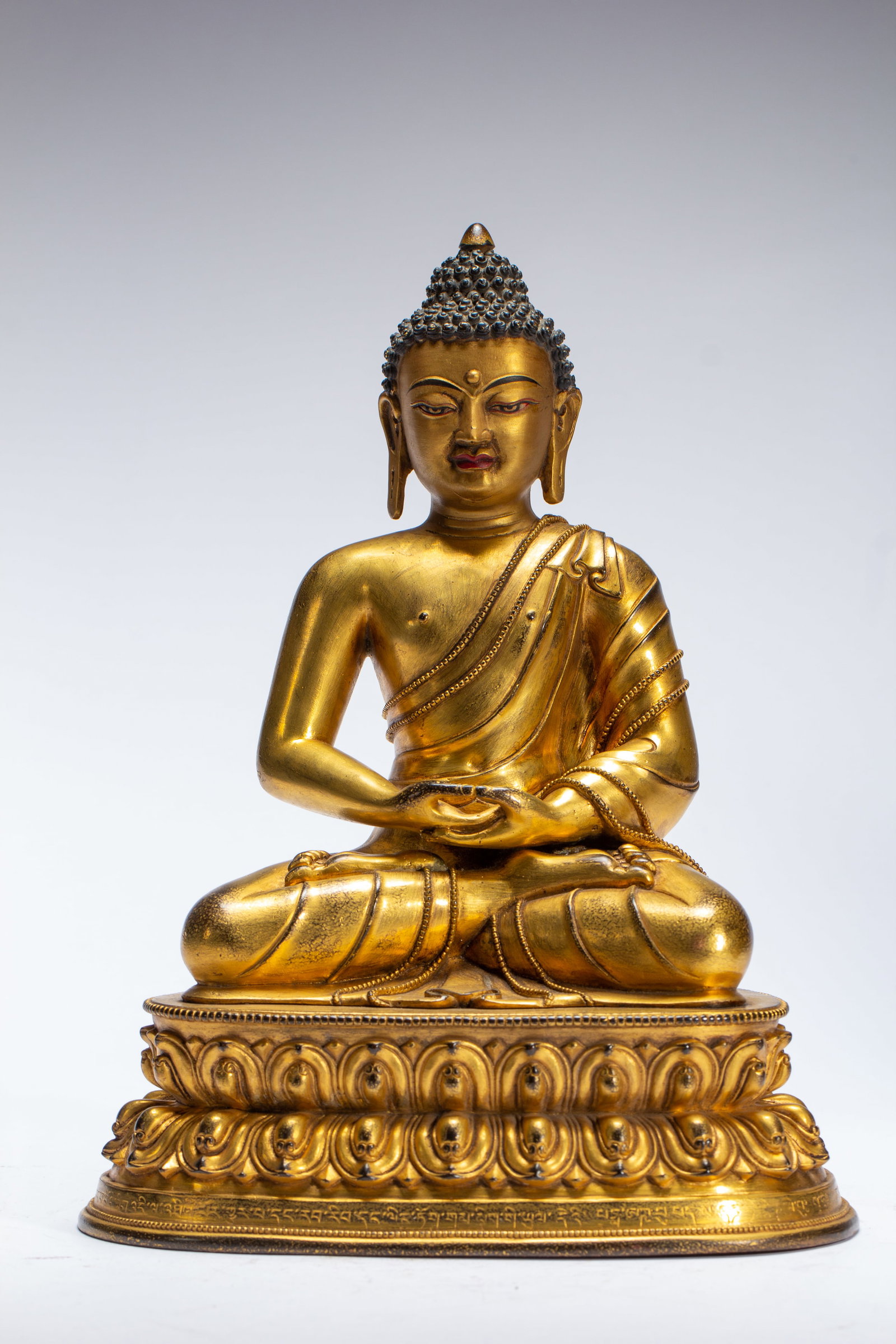 Gilded bronze Buddha statue - 6