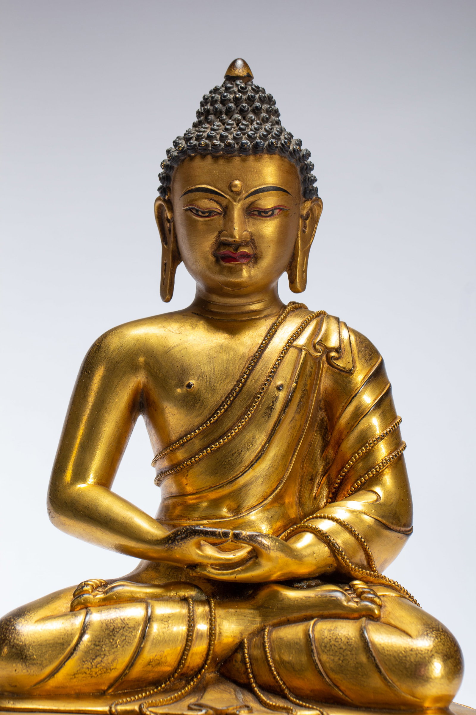 Gilded bronze Buddha statue - 7