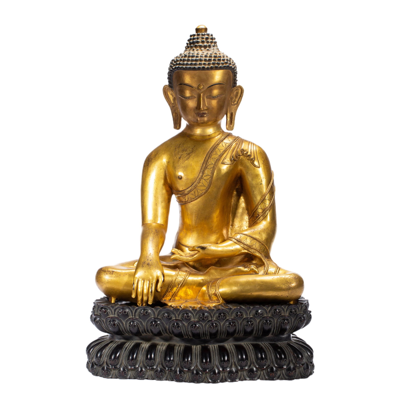Gilded bronze Buddha statue: Length 34cm, Width 24cm, Height 55cm, Weight 20550g